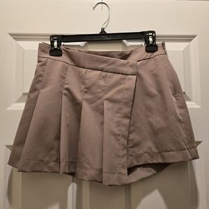 PacSun Brown Tan Pleated Faux Wrap Skort Sz S - NWT